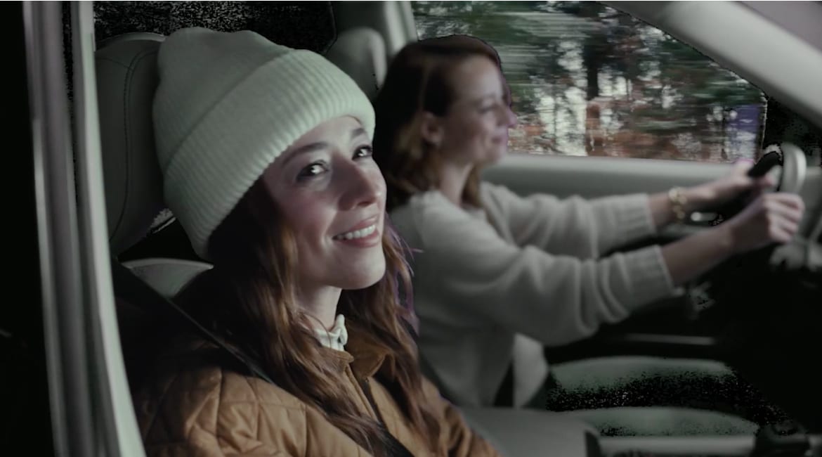 Deux femmes à bord d’un Nissan Pathfinder pour vivre l’aventure