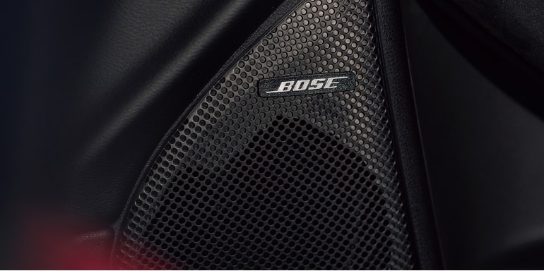 Logo Bose des haut-parleurs de la Nissan Z 2024.