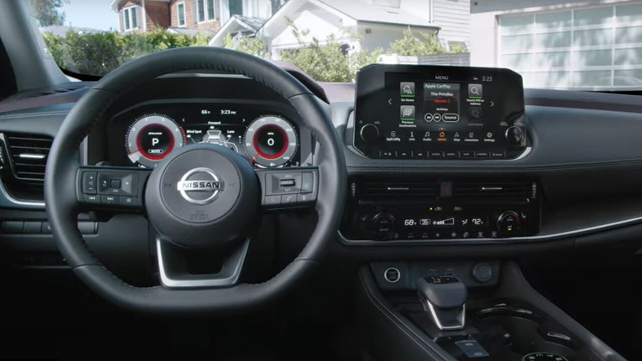 Vidéo sur les technologies connectées du Nissan Rogue 2023.